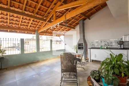 Casa para alugar com 180m², 4 quartos e 2 vagasVaranda
