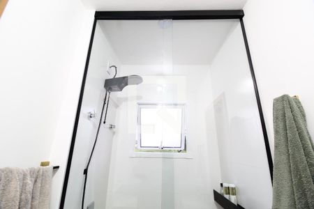 Casa de condomínio para alugar com 82m², 3 quartos e 2 vagasBanheiro do Quarto 1 e 2
