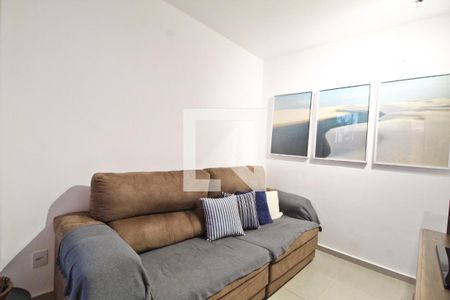 Casa de condomínio para alugar com 82m², 3 quartos e 2 vagasSala
