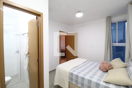 Casa de condomínio para alugar com 82m², 3 quartos e 2 vagasQuarto 3 - Suíte