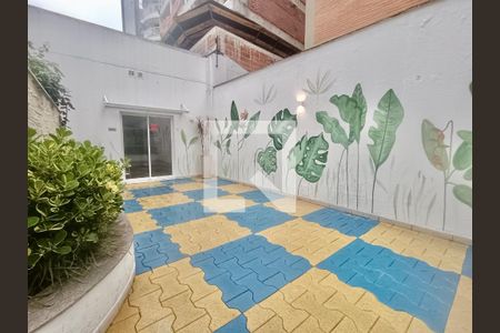 Apartamento à venda com 70m², 2 quartos e 1 vaga Apartamento à venda com 70m², 2 quartos e 1 vagaÁrea Comum - Playground