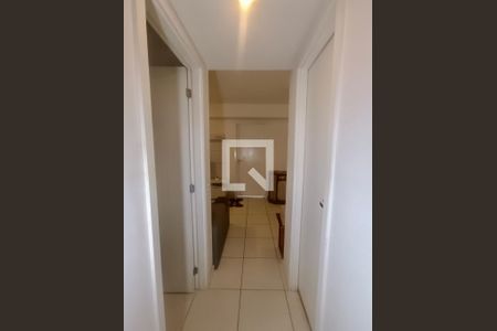 Apartamento à venda com 70m², 2 quartos e 1 vaga Apartamento à venda com 70m², 2 quartos e 1 vagaCorredor