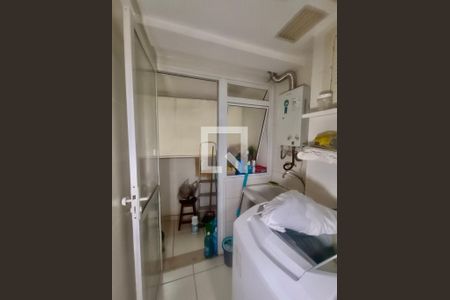 Apartamento à venda com 70m², 2 quartos e 1 vaga Apartamento à venda com 70m², 2 quartos e 1 vagaÁrea serviço