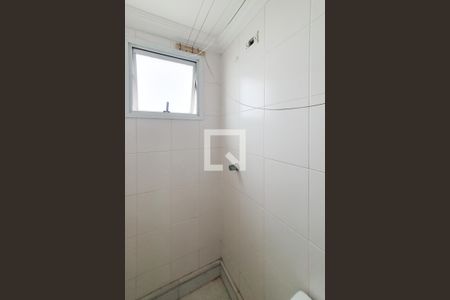 Apartamento para alugar com 130m², 3 quartos e 2 vagas Apartamento para alugar com 130m², 3 quartos e 2 vagasBanheiro de serviço