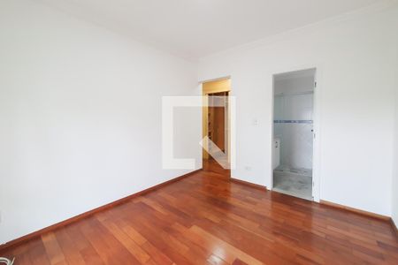 Apartamento para alugar com 130m², 3 quartos e 2 vagas Apartamento para alugar com 130m², 3 quartos e 2 vagasSuite