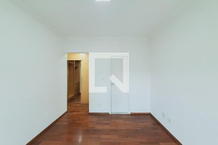 Apartamento para alugar com 130m², 3 quartos e 2 vagas Apartamento para alugar com 130m², 3 quartos e 2 vagasSuite