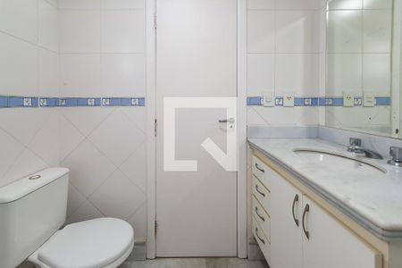 Apartamento para alugar com 130m², 3 quartos e 2 vagas Apartamento para alugar com 130m², 3 quartos e 2 vagasBanheiro da Suíte