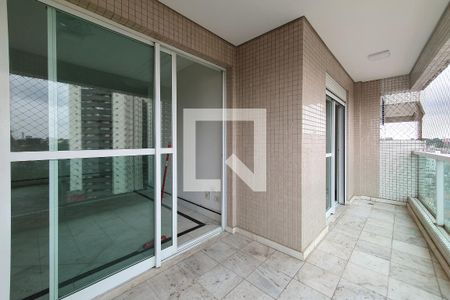 Apartamento para alugar com 130m², 3 quartos e 2 vagas Apartamento para alugar com 130m², 3 quartos e 2 vagasVaranda da sala e quarto 1