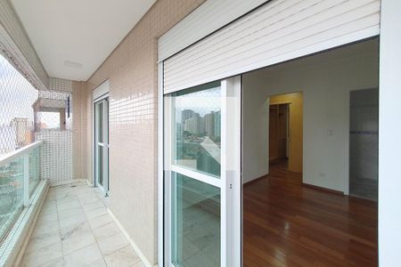 Apartamento para alugar com 130m², 3 quartos e 2 vagas Apartamento para alugar com 130m², 3 quartos e 2 vagasvaranda da Suíte e do quarto 2