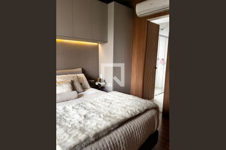 Apartamento à venda com 145m², 2 quartos e 3 vagas Apartamento à venda com 145m², 2 quartos e 3 vagasSuíte