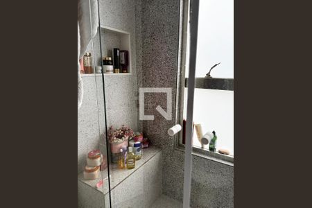 Apartamento à venda com 145m², 2 quartos e 3 vagas Apartamento à venda com 145m², 2 quartos e 3 vagasBanheiro