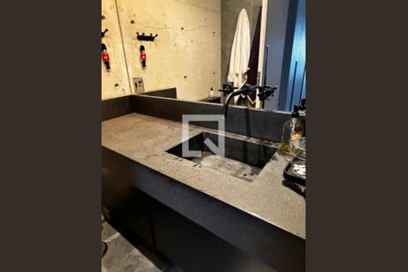 Apartamento à venda com 145m², 2 quartos e 3 vagas Apartamento à venda com 145m², 2 quartos e 3 vagasLavabo