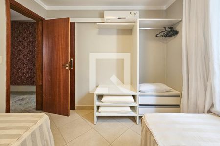 Casa de condomínio para alugar com 245m², 4 quartos e 3 vagas Casa de condomínio para alugar com 245m², 4 quartos e 3 vagasQuarto 2