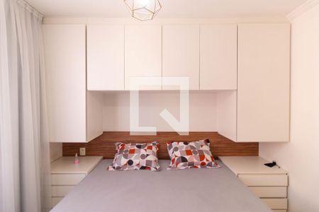 Apartamento à venda com 58m², 2 quartos e 1 vagaQuarto 02