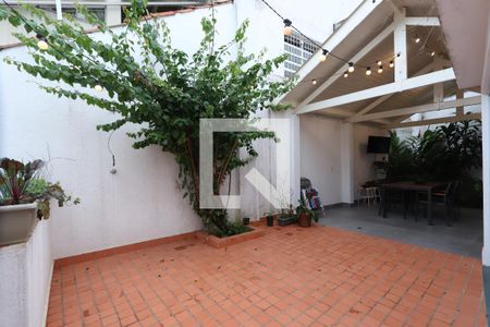 Casa à venda com 139m², 2 quartos e 1 vagaQuintal