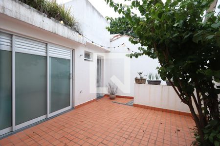 Casa à venda com 139m², 2 quartos e 1 vagaQuintal