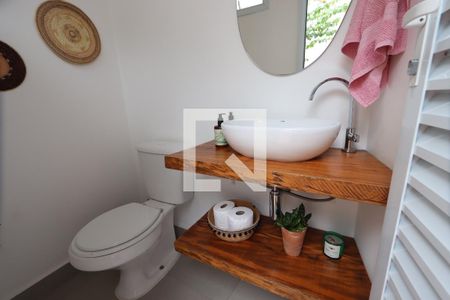 Casa à venda com 139m², 2 quartos e 1 vagaLavabo