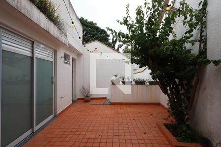 Casa à venda com 139m², 2 quartos e 1 vagaQuintal