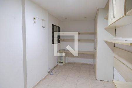 Quarto  de casa para alugar com 2 quartos, 146m² em Vila Rosalia, Guarulhos