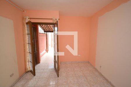 Quarto 1 de casa para alugar com 2 quartos, 80m² em Vila Baby, São Paulo