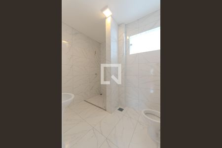 Apartamento à venda com 123m², 3 quartos e sem vaga Apartamento à venda com 123m², 3 quartos e sem vagaBanheiro 2