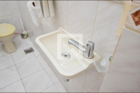 Apartamento à venda com 129m², 2 quartos e 1 vagaBanheiro de Serviço