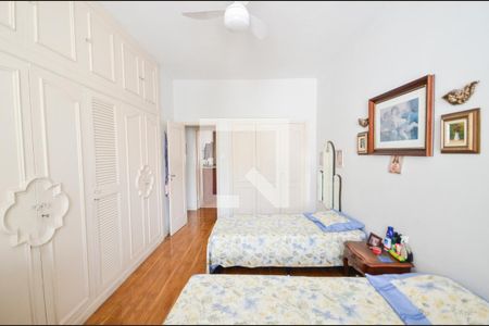 Apartamento à venda com 129m², 2 quartos e 1 vagaQuarto 2