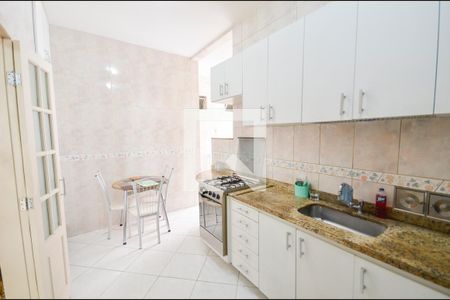 Apartamento à venda com 129m², 2 quartos e 1 vagaCozinha