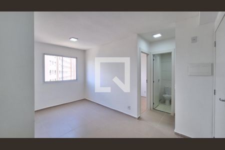 Sala\Cozinha\Area de Serviço de apartamento para alugar com 2 quartos, 35m² em Várzea da Barra Funda, São Paulo