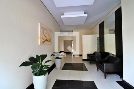 Apartamento para alugar com 74m², 3 quartos e 2 vagasHall social