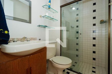 Apartamento para alugar com 74m², 3 quartos e 2 vagas Apartamento para alugar com 74m², 3 quartos e 2 vagasBanheiro
