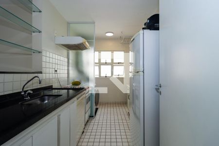 Apartamento para alugar com 74m², 3 quartos e 2 vagas Apartamento para alugar com 74m², 3 quartos e 2 vagasCozinha