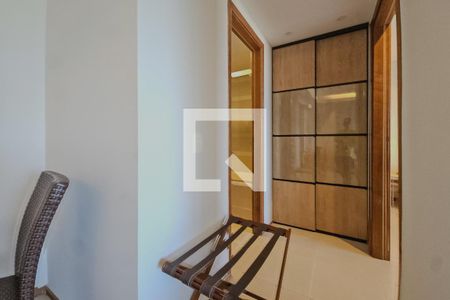 Apartamento para alugar com 72m², 1 quarto e 1 vagaCorredor 