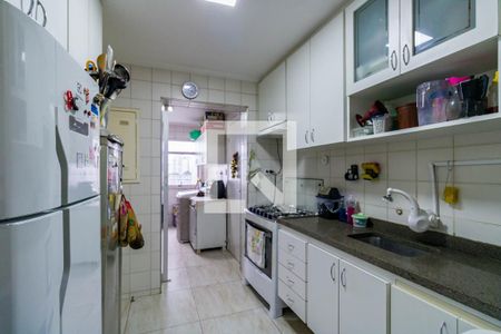 Apartamento à venda com 101m², 3 quartos e 2 vagas Apartamento à venda com 101m², 3 quartos e 2 vagasCozinha
