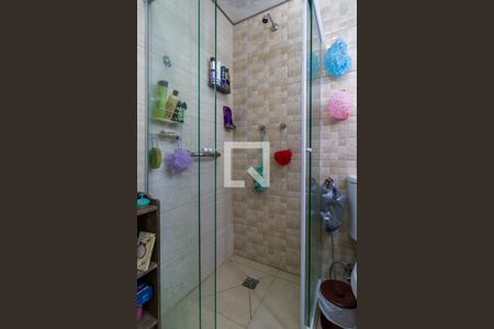 Apartamento à venda com 101m², 3 quartos e 2 vagas Apartamento à venda com 101m², 3 quartos e 2 vagasBanheiro