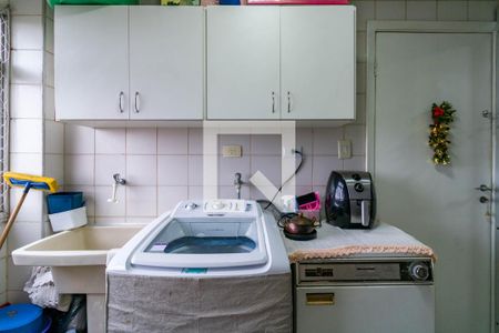 Apartamento à venda com 101m², 3 quartos e 2 vagas Apartamento à venda com 101m², 3 quartos e 2 vagasÁrea de Serviço