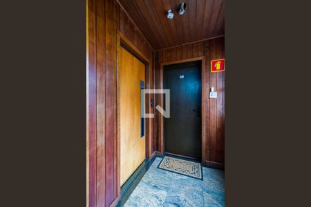 Apartamento à venda com 101m², 3 quartos e 2 vagas Apartamento à venda com 101m², 3 quartos e 2 vagasÁrea comum