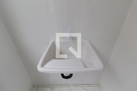 Área de Serviço de casa para alugar com 1 quarto, 48m² em Jardim Itapemirim, São Paulo