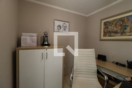 Casa à venda com 250m², 3 quartos e 4 vagasEscritório