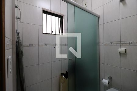 Casa à venda com 250m², 3 quartos e 4 vagasBanheiro Suíte 1