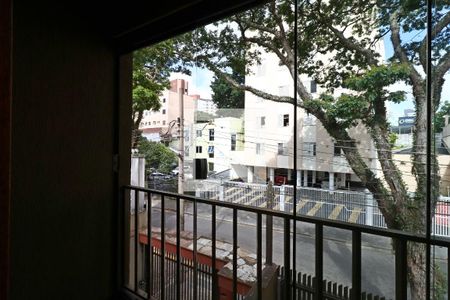 Casa à venda com 250m², 3 quartos e 4 vagasSacada Suíte 3