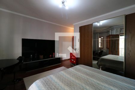 Casa à venda com 250m², 3 quartos e 4 vagasSuíte 3