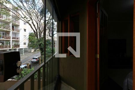 Casa à venda com 250m², 3 quartos e 4 vagasSacada Suíte 3