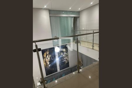 Casa à venda com 200m², 4 quartos e 5 vagasCorredor