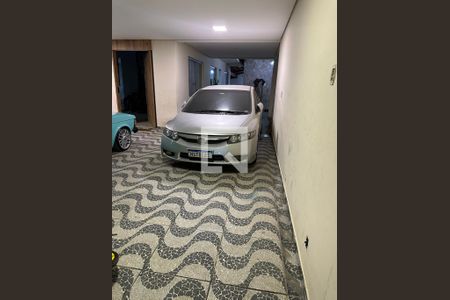 Casa à venda com 200m², 4 quartos e 5 vagasÁrea Externa