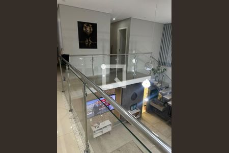Casa à venda com 200m², 4 quartos e 5 vagasCorredor