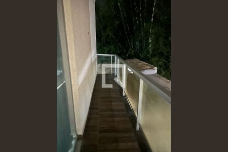 Casa à venda com 200m², 4 quartos e 5 vagasvaranda