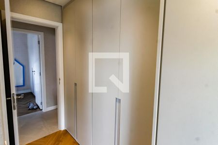 Apartamento à venda com 100m², 2 quartos e 1 vaga Apartamento à venda com 100m², 2 quartos e 1 vagaSuíte 2 - armários