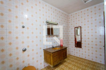 Casa à venda com 160m², 2 quartos e 1 vagaBanheiro