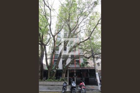 Apartamento à venda com 45m², 1 quarto e 1 vagaFachada do Prédio